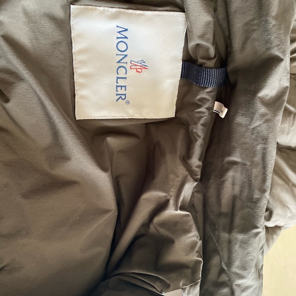 MONCLER dark green/brownish winter jacket 3 - Picture 6 of 6